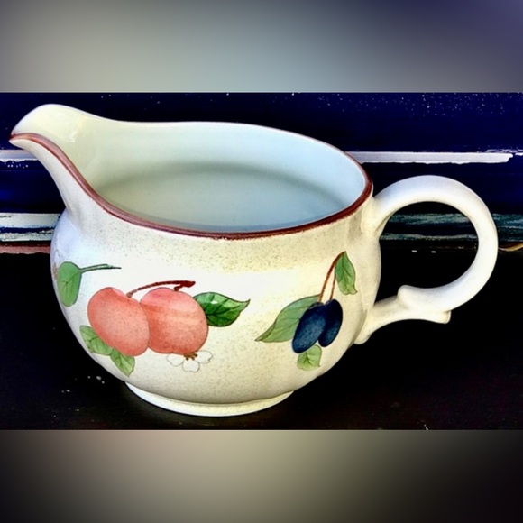 Vintage Discontinued MIKASA Country Classics Dc014 FRUIT PANORAMA Gravy Boat - Picture 6 of 10